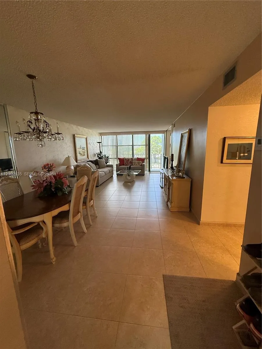 1000 Parkview Dr #407 Hallandale Beach, FL 33009