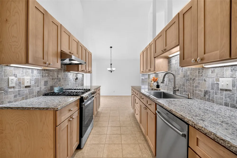 8221 122nd East Avenue Owasso, OK 74055