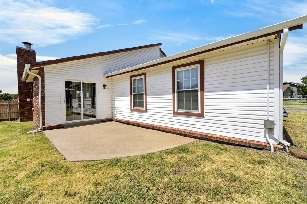 8221 122nd East Avenue Owasso, OK 74055