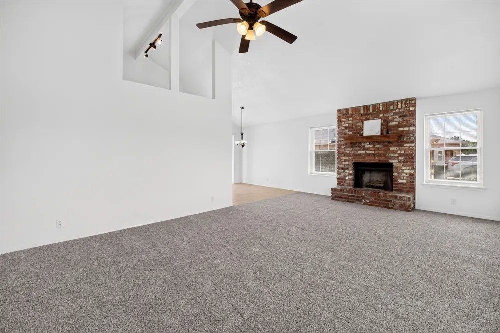 8221 122nd East Avenue Owasso, OK 74055