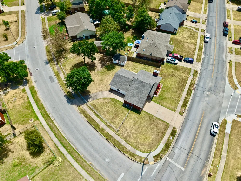 8221 122nd East Avenue Owasso, OK 74055
