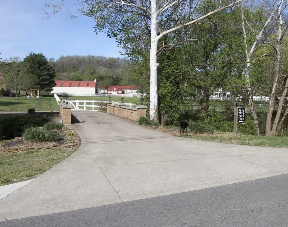 7991 Old Springfield Pike Goodlettsville, TN 37072