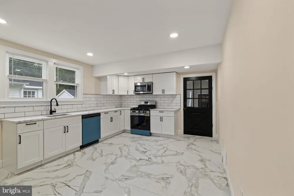 301 UNIVERSITY BOULEVARD Glassboro, NJ 08028