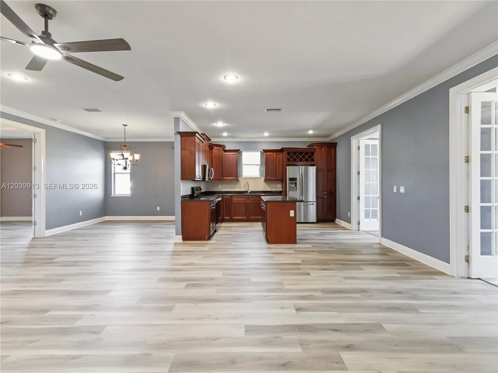 6938 Cecilia Ave Sebring, FL 33872