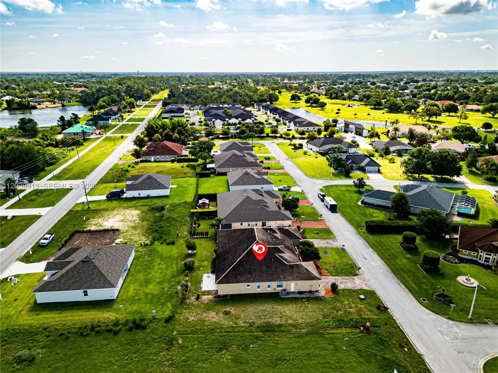 6938 Cecilia Ave Sebring, FL 33872