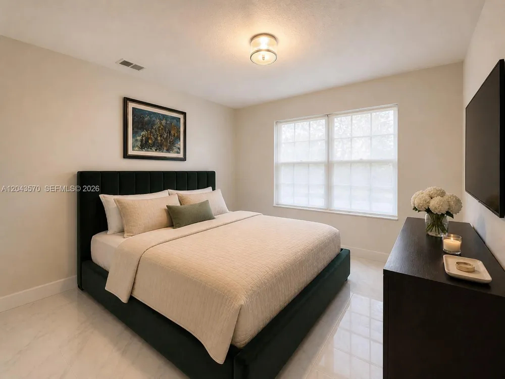 85 Gables Blvd Weston, FL 33326
