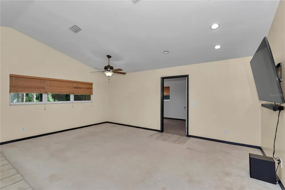21497 NW 75TH AVENUE Micanopy, FL 32667