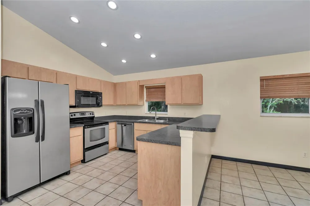 21497 NW 75TH AVENUE Micanopy, FL 32667