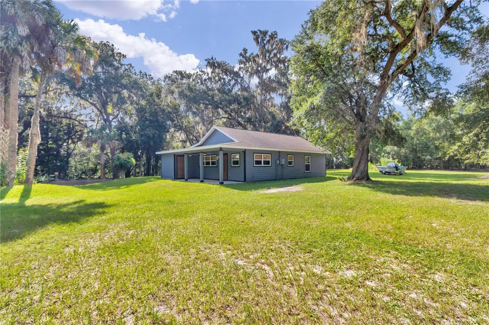 21497 NW 75TH AVENUE Micanopy, FL 32667