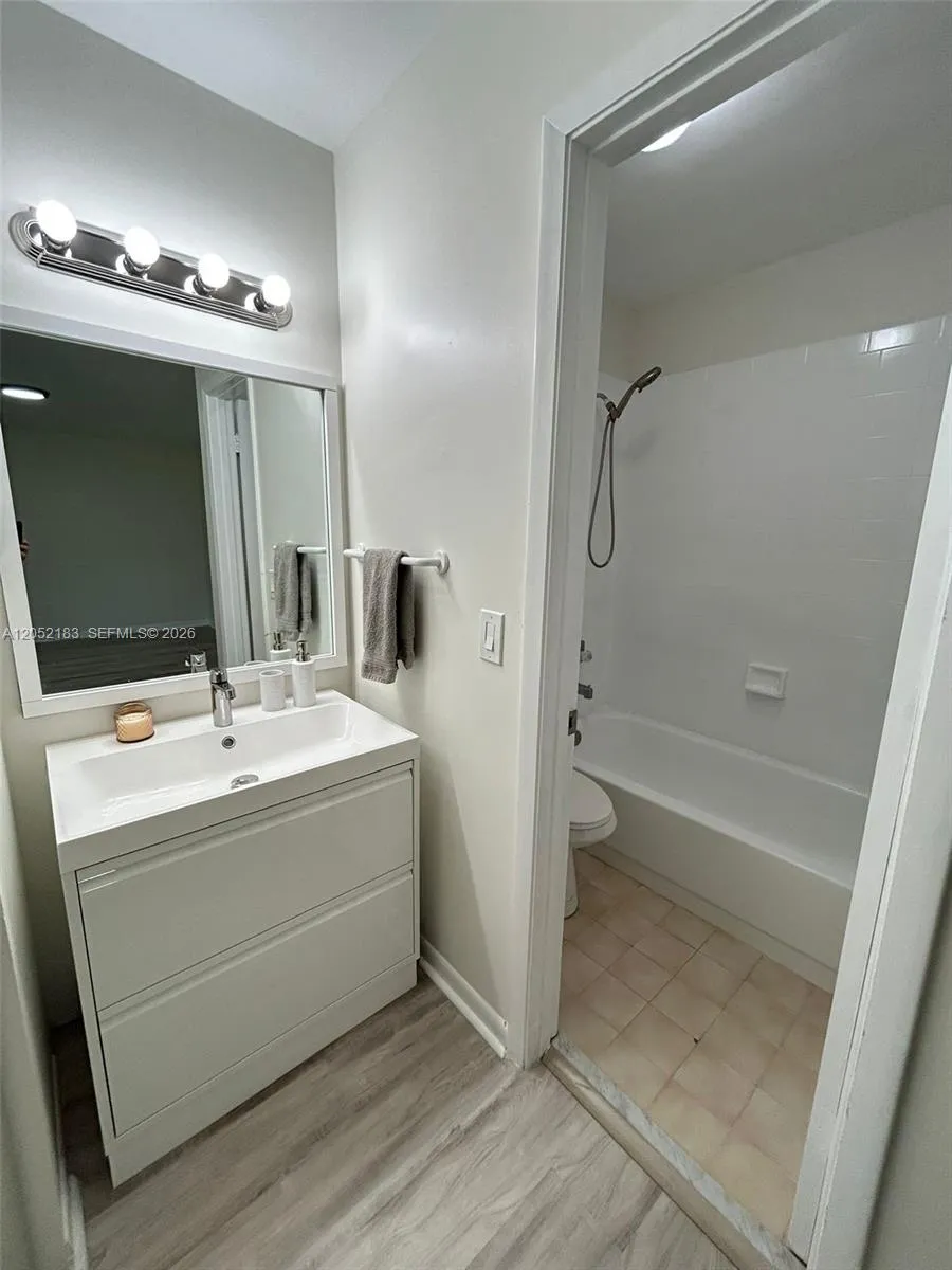 11047 SW 154th Ct #0 Miami, FL 33196