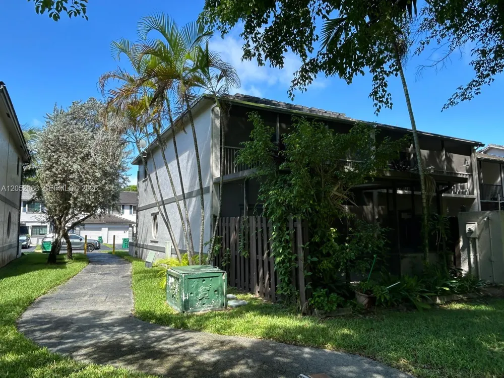 11047 SW 154th Ct #0 Miami, FL 33196