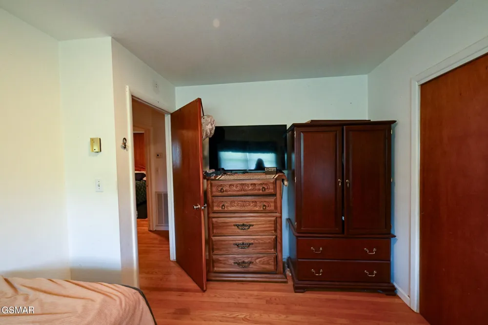 220 Pinedale Street Maryville, TN 37801