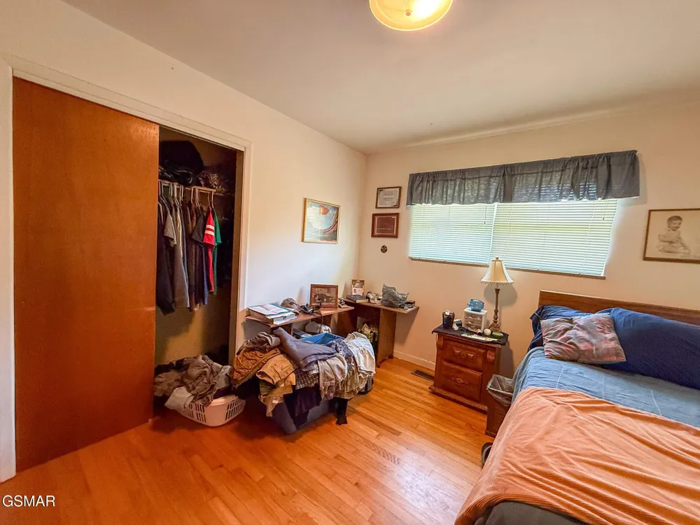 220 Pinedale Street Maryville, TN 37801