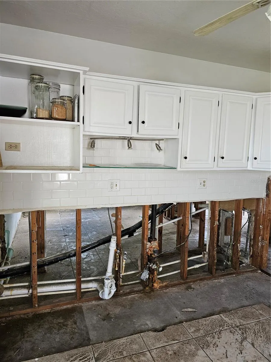 105 COLONIA LANE W Nokomis, FL 34275