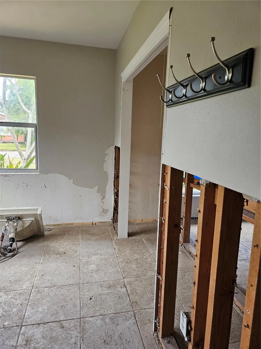 105 COLONIA LANE W Nokomis, FL 34275