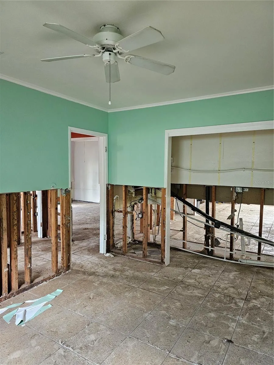 105 COLONIA LANE W Nokomis, FL 34275