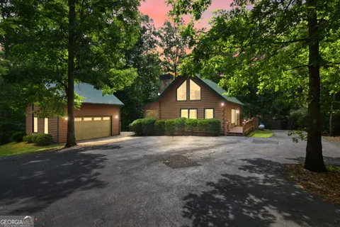 145 Lake Ridge DR