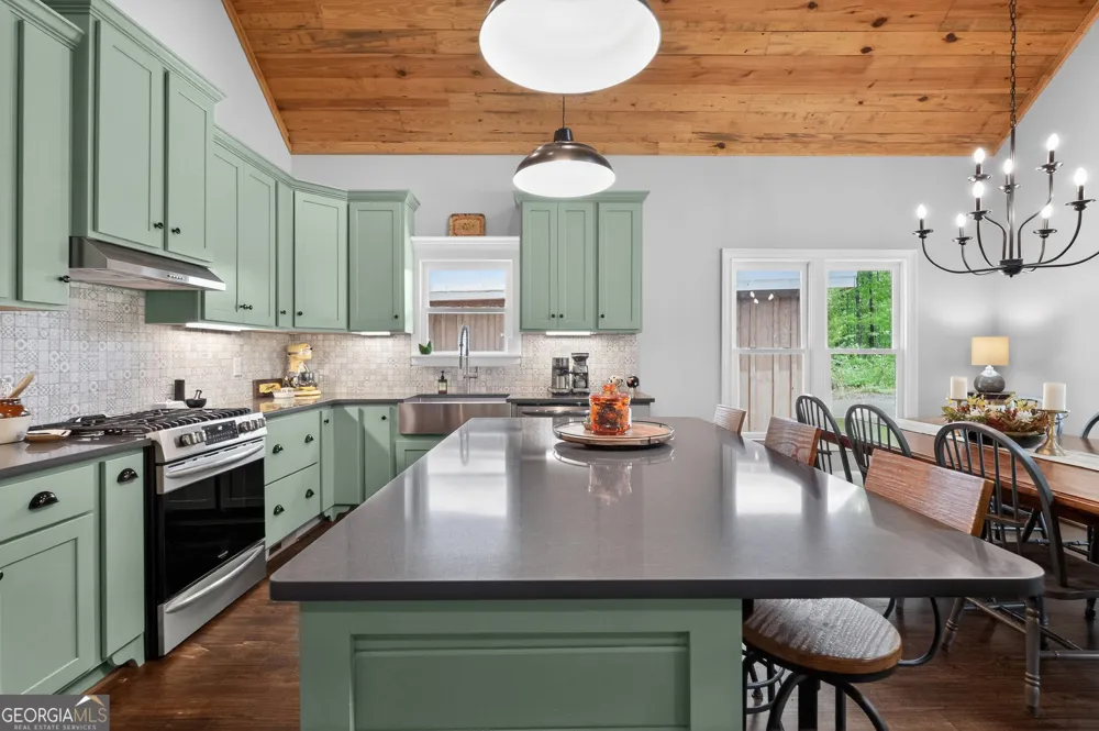 4802 Colham Ferry RD Watkinsville, GA 30677
