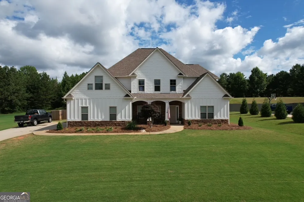 383 Walden Pond WAY Senoia, GA 30276