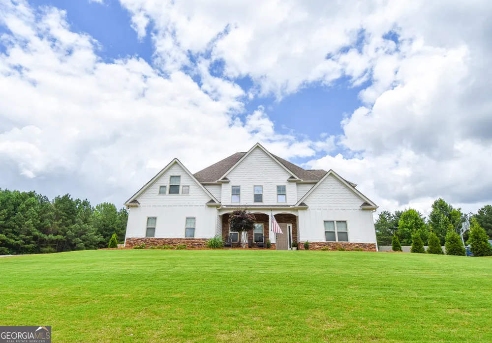 383 Walden Pond WAY Senoia, GA 30276