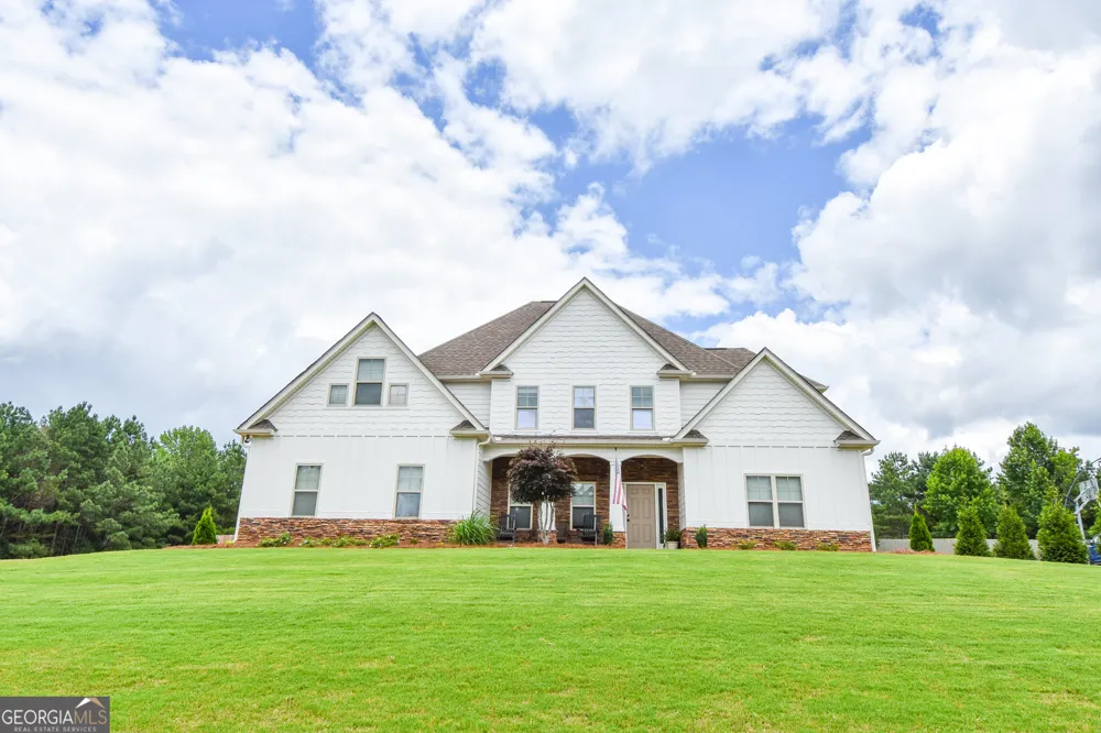 383 Walden Pond WAY Senoia, GA 30276