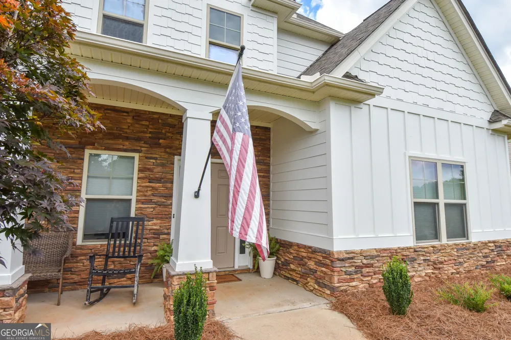383 Walden Pond WAY Senoia, GA 30276