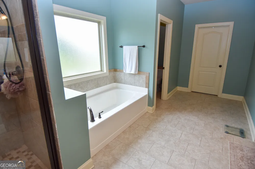383 Walden Pond WAY Senoia, GA 30276