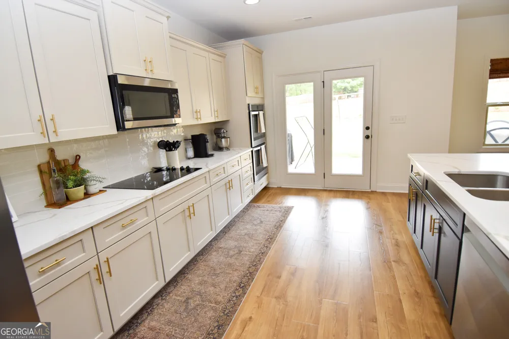 383 Walden Pond WAY Senoia, GA 30276