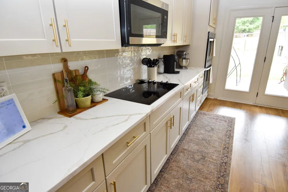 383 Walden Pond WAY Senoia, GA 30276