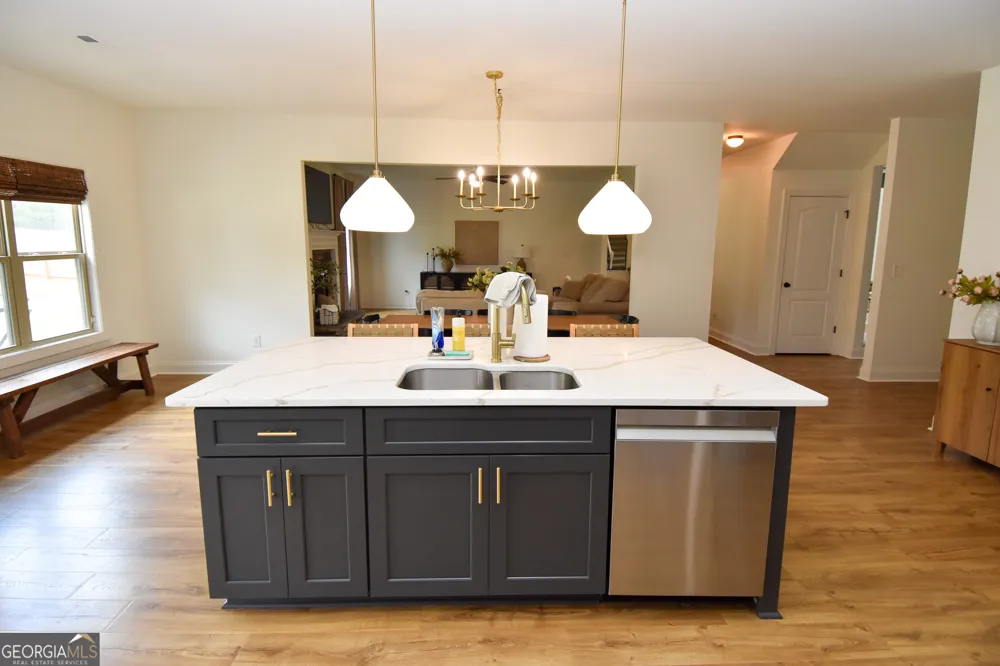 383 Walden Pond WAY Senoia, GA 30276