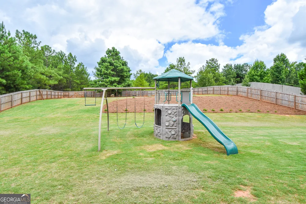 383 Walden Pond WAY Senoia, GA 30276