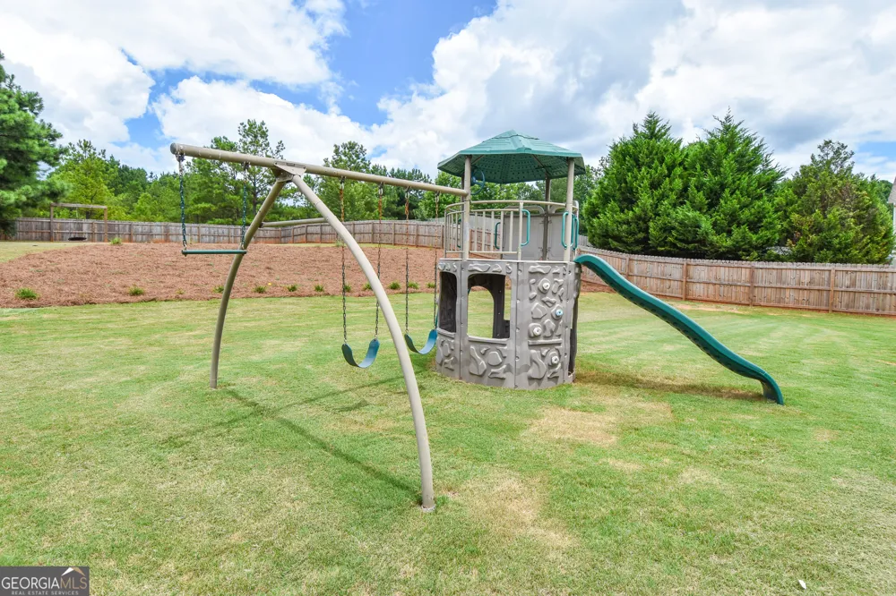 383 Walden Pond WAY Senoia, GA 30276