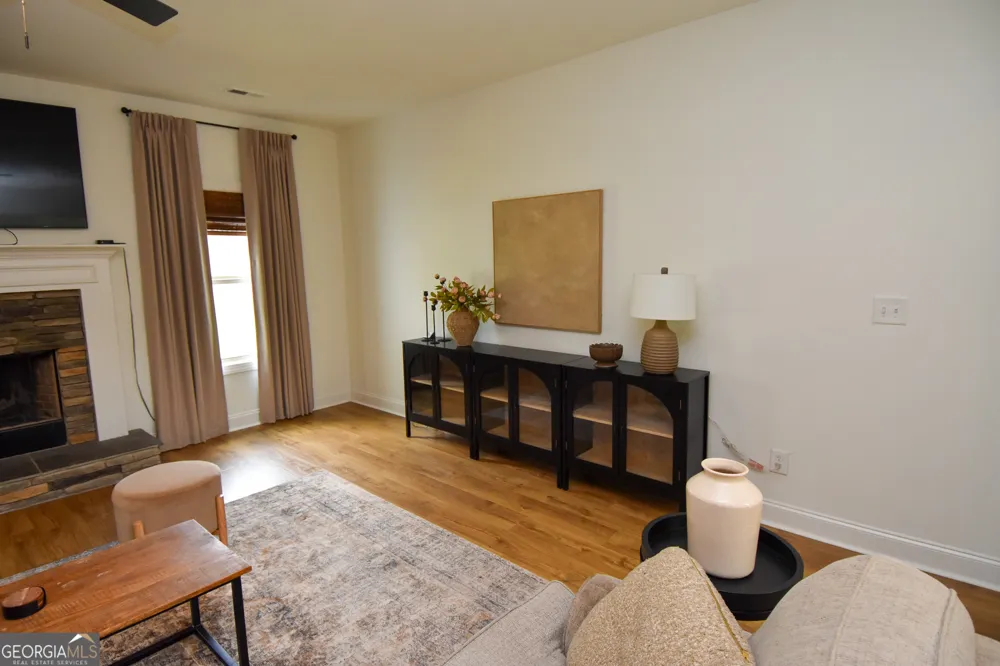 383 Walden Pond WAY Senoia, GA 30276