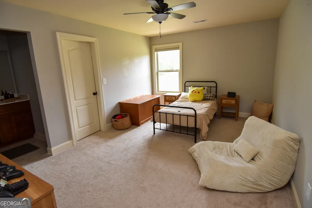 383 Walden Pond WAY Senoia, GA 30276