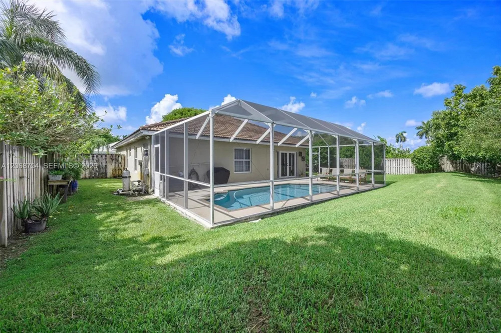2835 SE 4th Pl Homestead, FL 33033