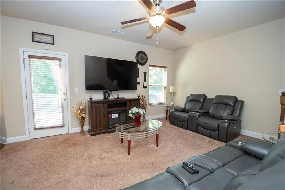 244 Morrison trail Hampton, GA 30228
