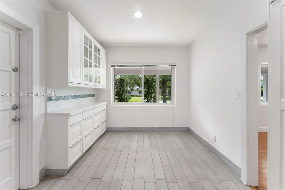 4724 Orduna Dr Coral Gables, FL 33146