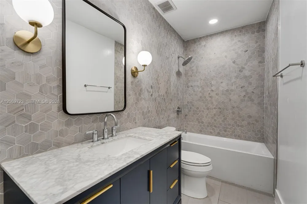 4724 Orduna Dr Coral Gables, FL 33146