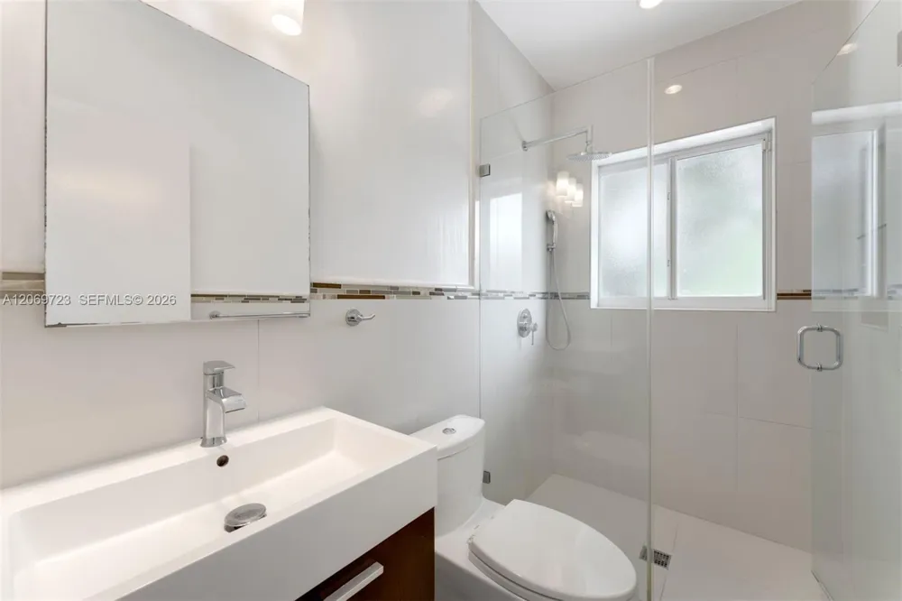 4724 Orduna Dr Coral Gables, FL 33146