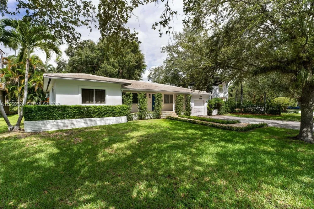 4724 Orduna Dr Coral Gables, FL 33146