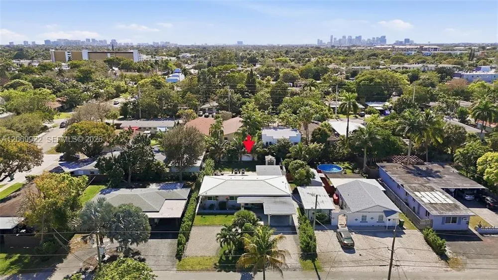 1580 NE 34th St Oakland Park, FL 33334