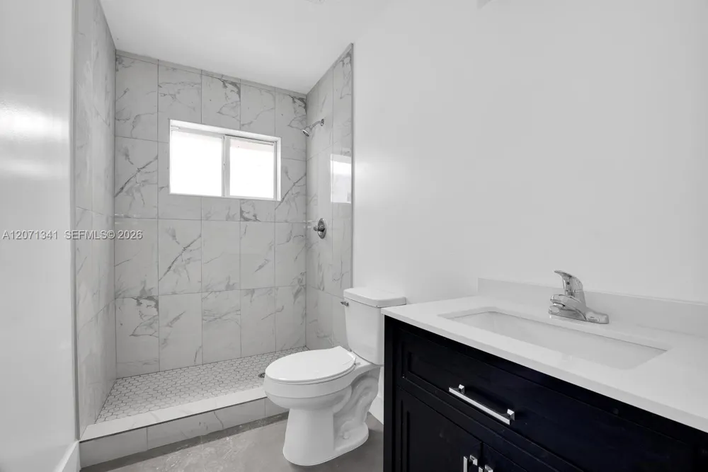 2770 NW 44 ST Miami, FL 33142