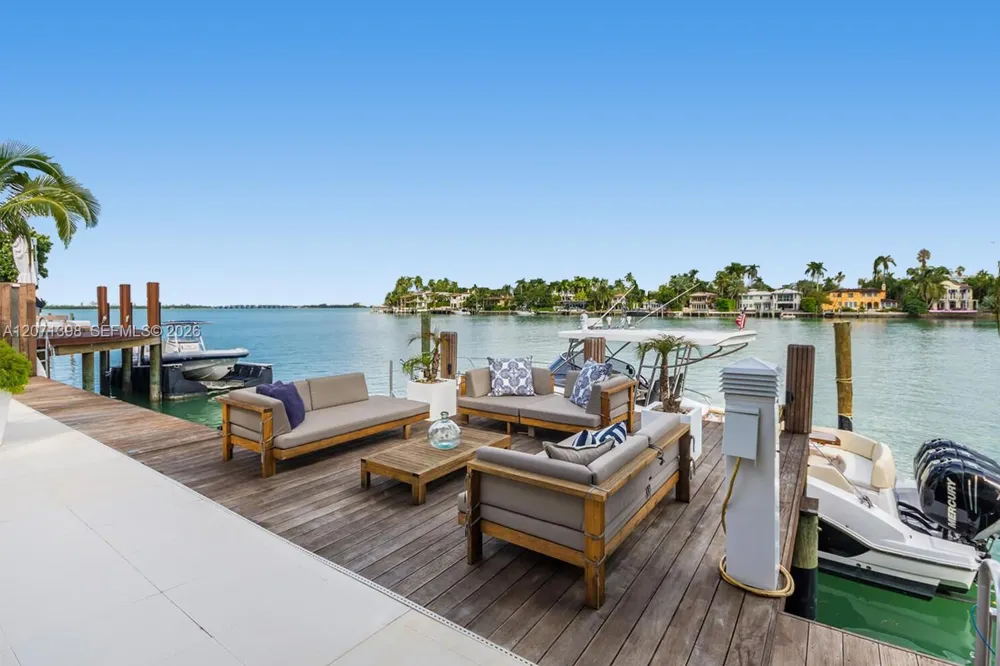 455 E Dilido Dr Miami Beach, FL 33139