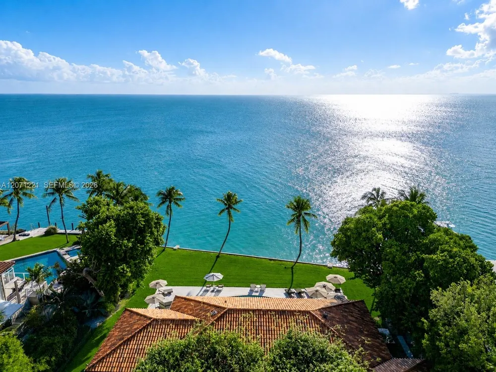 520 S Mashta Dr Key Biscayne, FL 33149