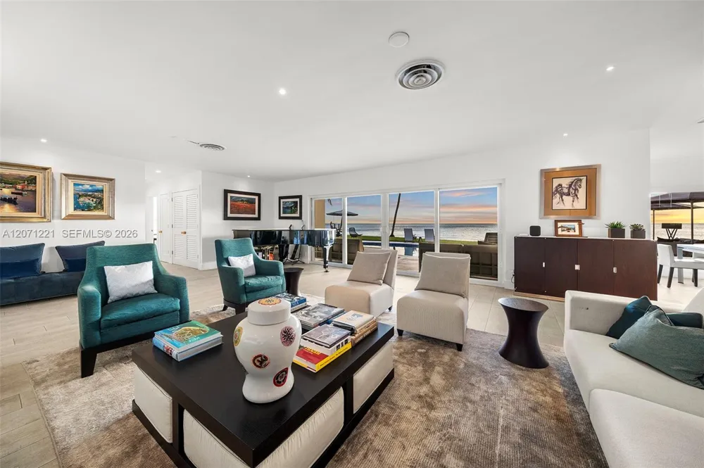 520 S Mashta Dr Key Biscayne, FL 33149