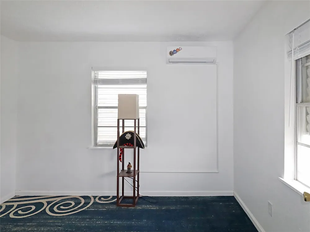 6004 Avenue T Galveston, TX 77551