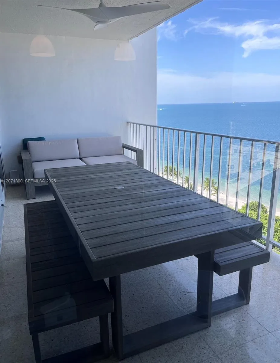 881 Ocean Dr #18B Key Biscayne, FL 33149