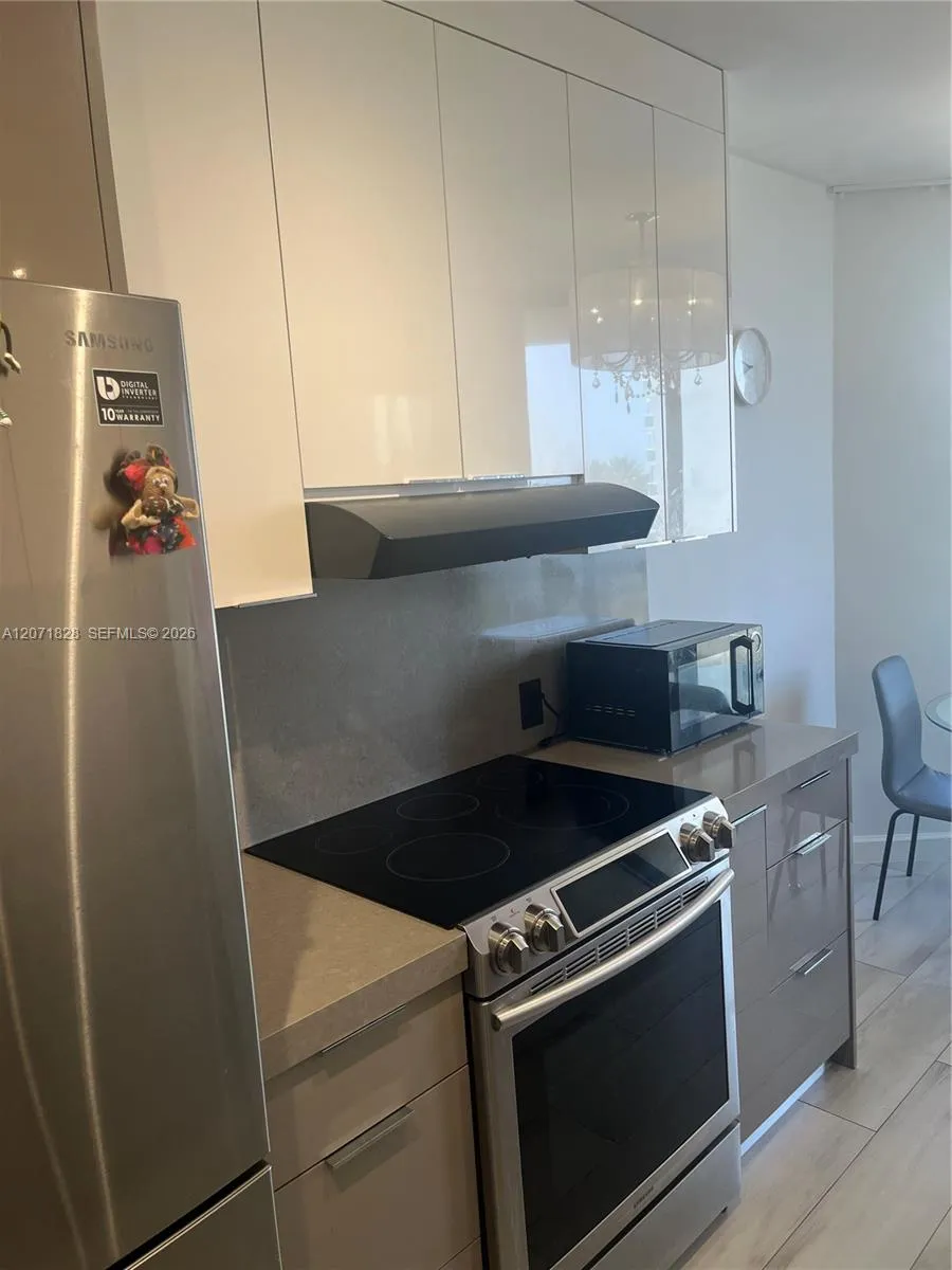 20191 E Country Club Dr #503 Aventura, FL 33180