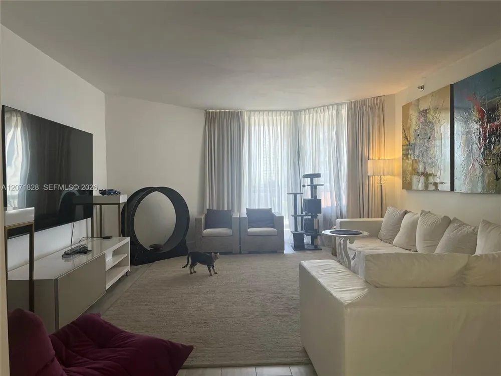 20191 E Country Club Dr #503 Aventura, FL 33180