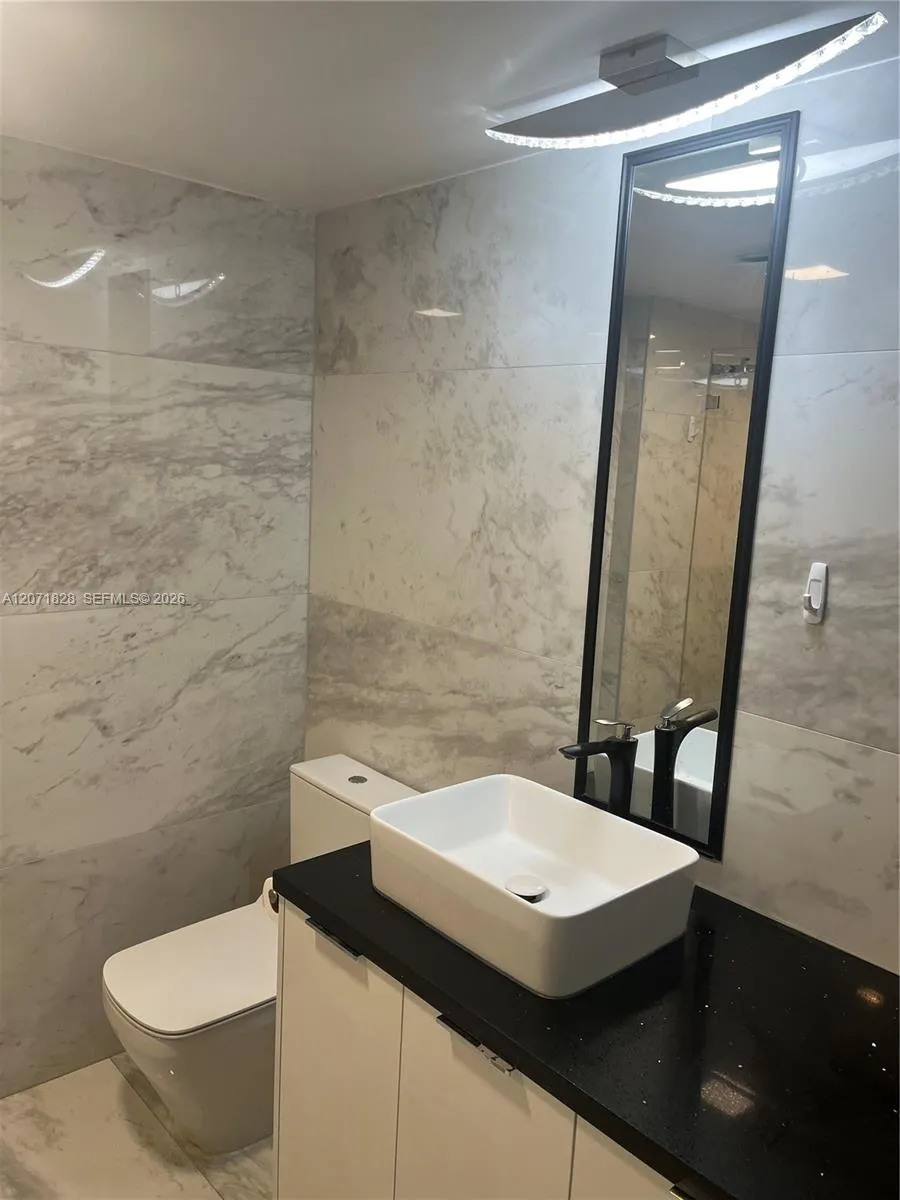 20191 E Country Club Dr #503 Aventura, FL 33180